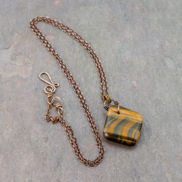 Tiger Eye Rustic Necklace in Bronze